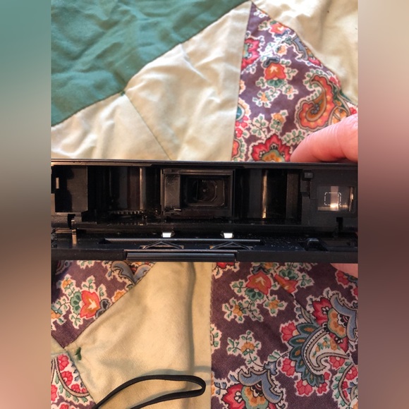 Vintage Kodak Pocket Instamatic 20 Camera - Picture 8 of 12